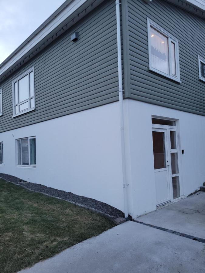 Cozy Studio Apartment In Central Akureyri. Exterior photo